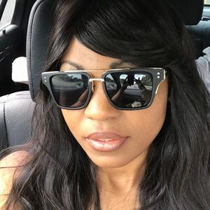 Meet your Posher, Karen